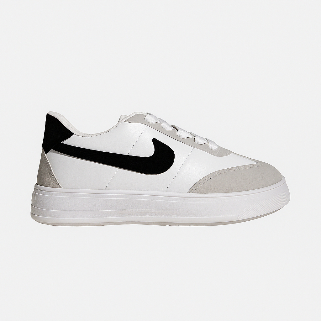 Nike Air Force 1 sneakers in a white and black 36886