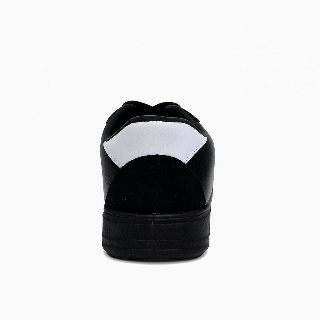 حذاء رياضي باللونين الأبيض والأسود 36949