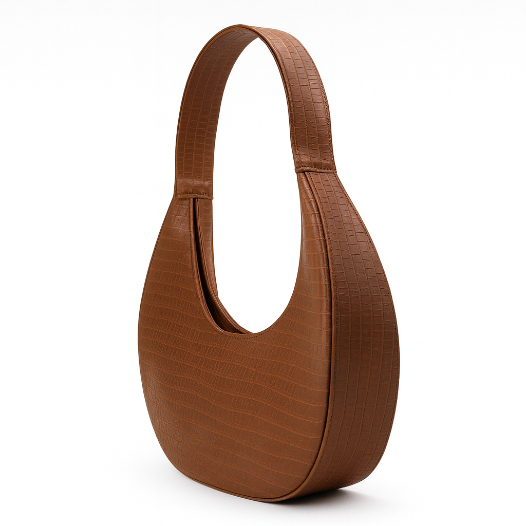 حقيبة كتف على شكل نصف قمر منقوش بنقشة جلد التمساح.