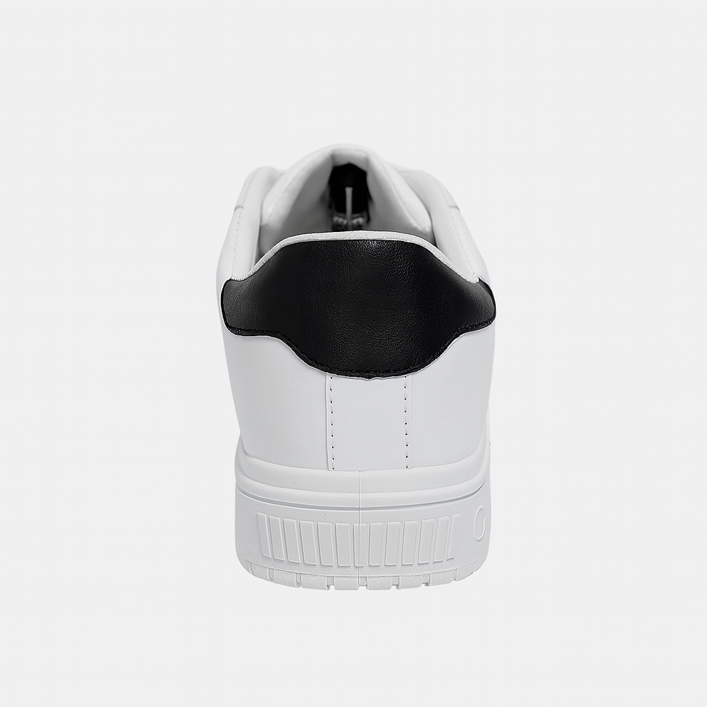 حذاء رياضي تومي هيلفيغر كول تومي جينز من الجلد الأبيض. 159276