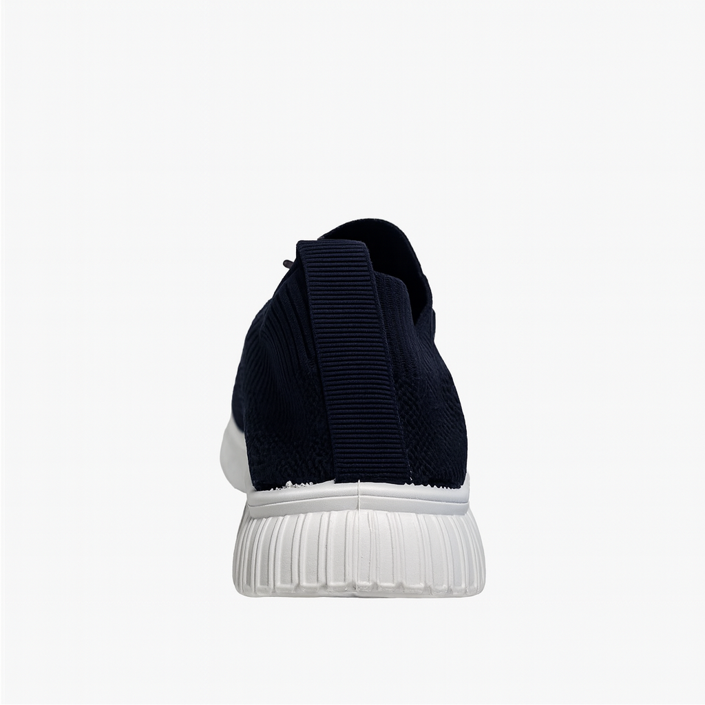 حذاء رياضي نسائي سهل الارتداء بجزء علوي من القماش البحري القابل للتنفس ونعل أبيض 151815