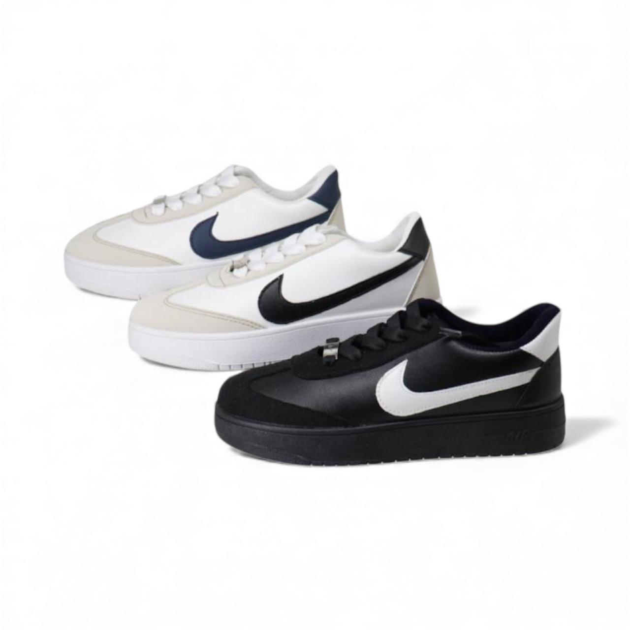 حذاء نايكي كورت للنساء 152234