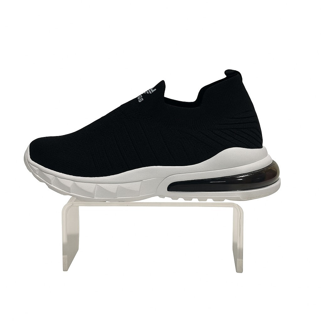 حذاء أديداس أسود سهل الارتداء بنعل أبيض. 36883