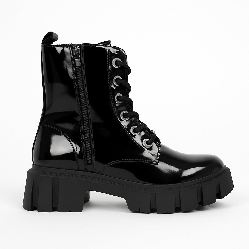 حذاء نسائي بكعب عالٍ من الجلد الأسود اللامع 18412