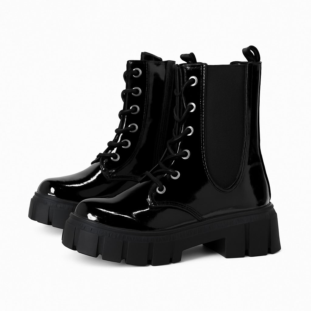 حذاء نسائي بكعب عالٍ من الجلد الأسود اللامع 18412