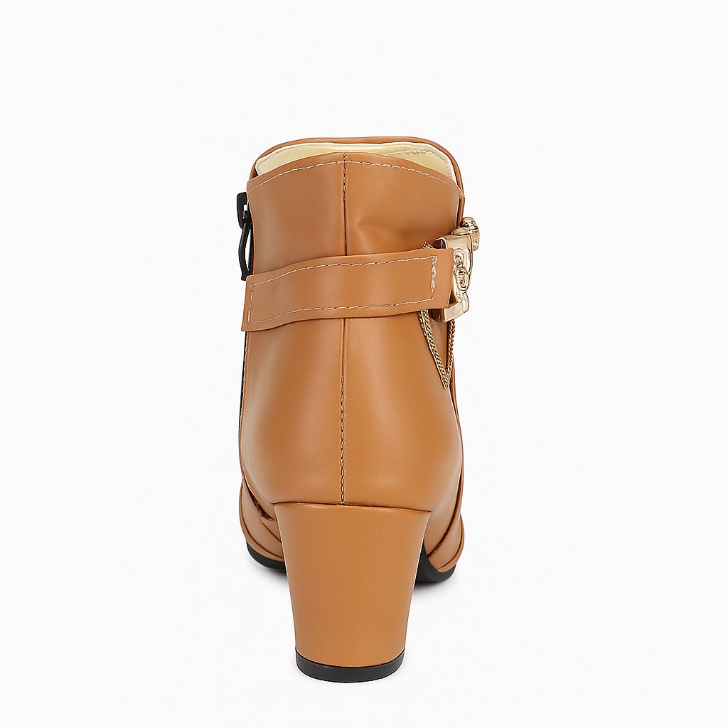 حذاء كاحل بمظهر جلدي بني 18315